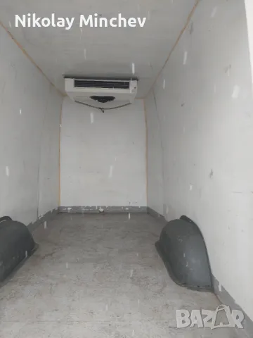Товаропътнически хладилник 318 CDI, снимка 15 - Бусове и автобуси - 49790016