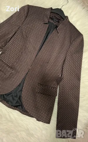 СУПЕРСТИЛНО и ЕЛЕГАНТНО сако в черно-бордо шарки, снимка 3 - Сака - 48697960