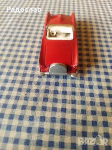 стара количка Matchbox Ford Thunderbird, снимка 4 - Колекции - 49572088