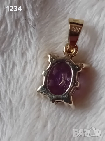 Нов златен медальон с естествен аметист, снимка 2 - Колиета, медальони, синджири - 52658553