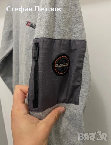 Детски суичър Napapijri 14/162, снимка 2 - Детски Блузи и туники - 52160243