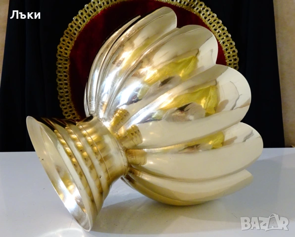 Разкошна бронзова фруктиера на пиедестал 1.1 кг. , снимка 3 - Антикварни и старинни предмети - 53275045