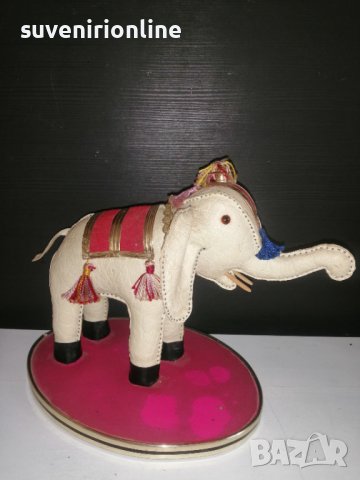 Сувенир слон от кожа