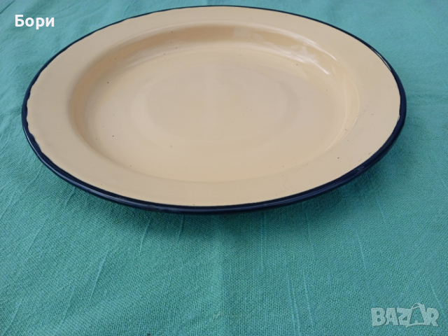Стара Голяма емайлирана чиния/плато, снимка 4 - Съдове за готвене - 36143943