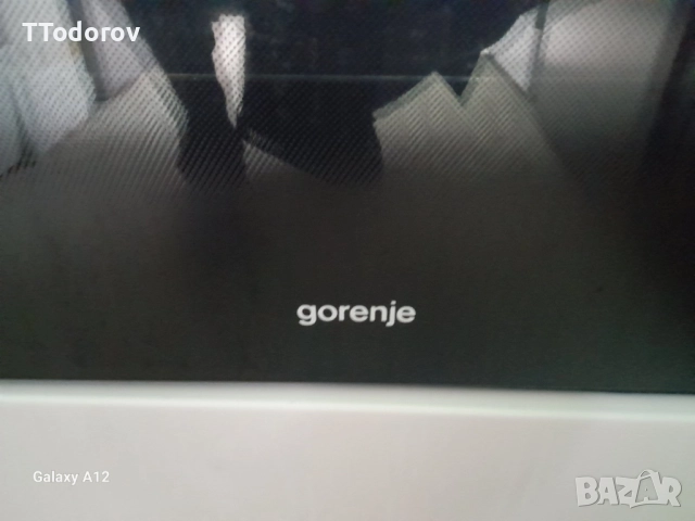 Готварска печка с керамичен плот Gorenje, фурна с вентилатор , снимка 3 - Печки, фурни - 52447177