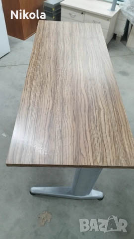 Бюро с метални крака - офис маса 160/66/74см, снимка 4 - Работни маси и бюра - 52108777