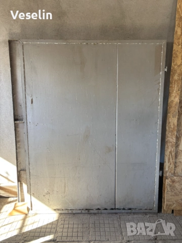 Гаражна врата 1.90х1.50м (метална)