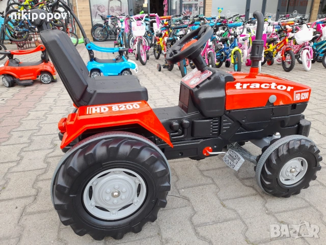 PILSAN Трактор с педали 07294 червен