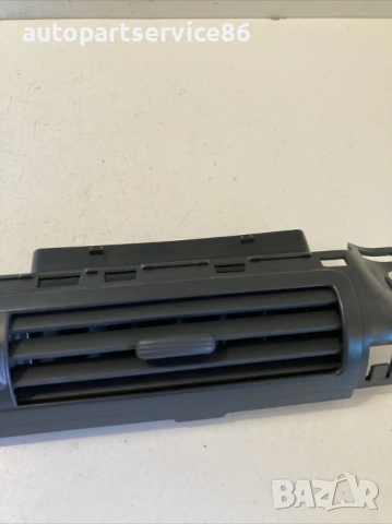 Въздушна решетка за Peugeot 5008 1.6 HDI (2012) SP6987