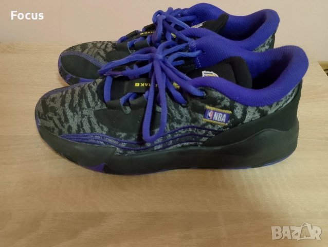 маратонки NBA 