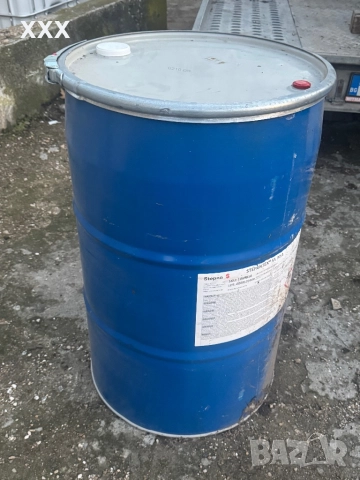 Метални варели по 200 литра с капак и обръч 