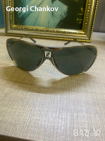 Слънчеви очила Fendi