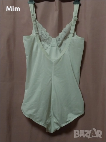 95 В Бяло,еластично моделиращо боди , снимка 8 - Корсети, бюстиета, топове - 53517028