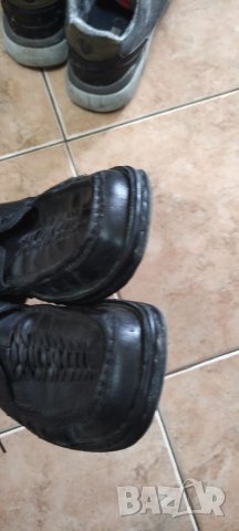 Български кожени черни обувки номер 43, снимка 4 - Ежедневни обувки - 40860615