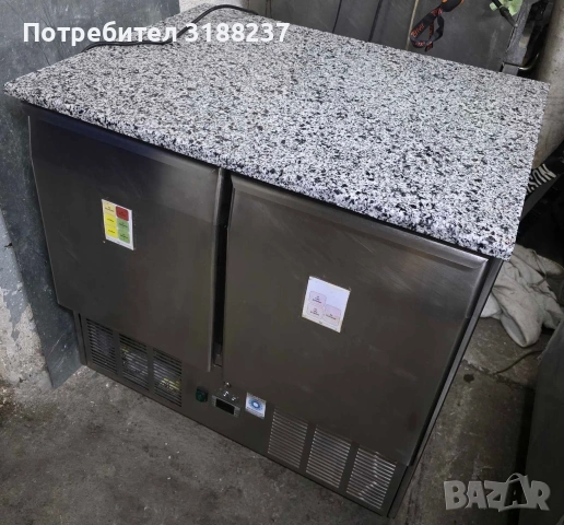 Професионален хладилен шкаф с гранитен плот, снимка 2 - Хладилни витрини и фризери - 53402393