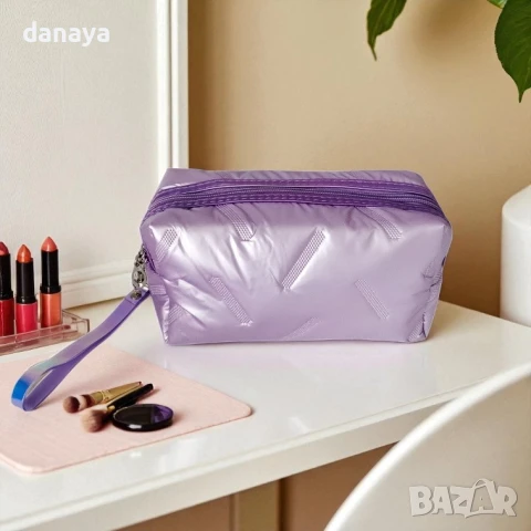 5981 Дамска козметчна чантичка за гримове несесер, снимка 6 - Портфейли, портмонета - 50910148