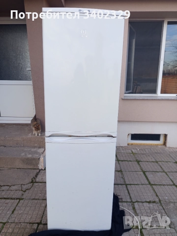 Хладилник Indesit