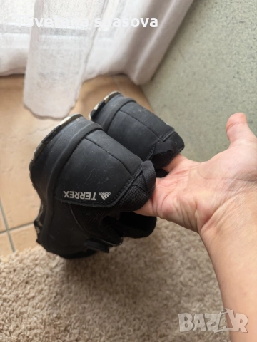 Маратонки adidas terrex 36 , снимка 5 - Детски маратонки - 56271139