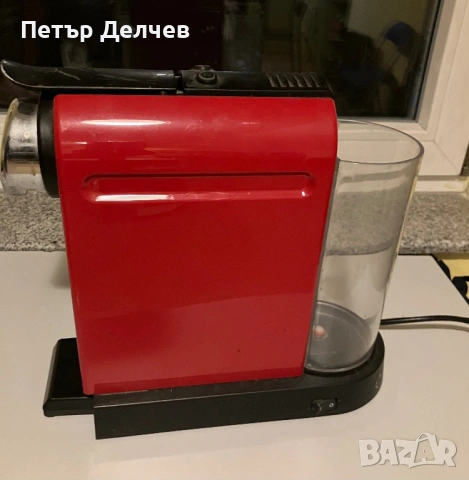 Кафемашина Nespresso, снимка 3 - Кафемашини - 53864423