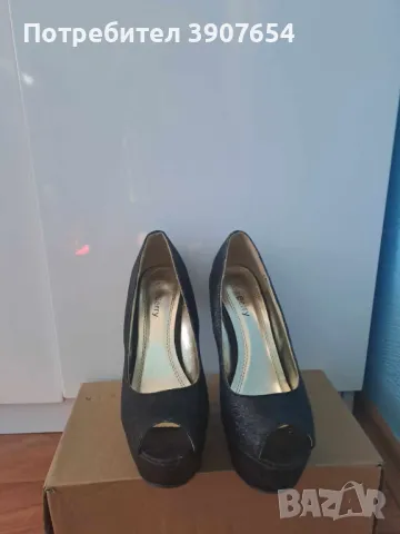 Високи обувки на платформа, снимка 2 - Дамски елегантни обувки - 48151652