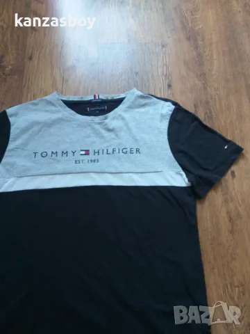 tommy hilfiger - страхотна юношеска тениска размер 176см. , снимка 4 - Тениски - 47368208