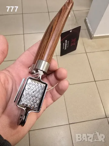 преса за чесън, снимка 2 - Аксесоари за кухня - 48777816