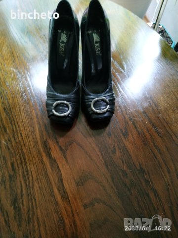 Нови официални черни обувки