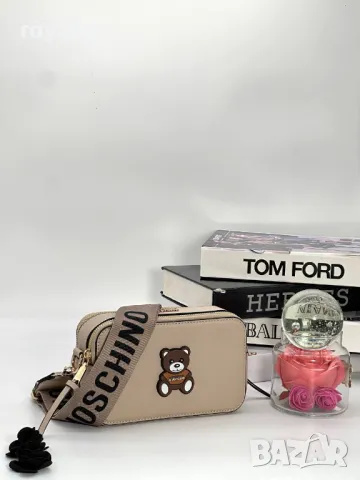 Love Moschino дамски чанти Различни цветове , снимка 4 - Чанти - 49123604