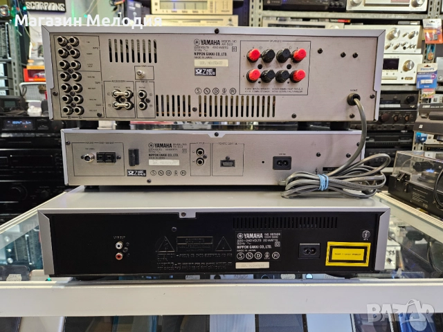 Страхотна аудиосистема YAMAHA В отлично техническо и визуално състояние. Усилвател Yamaha AX-500 + т, снимка 9 - Аудиосистеми - 41640034