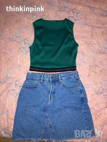 Топ потник Stradivarius в зелено, снимка 2 - Корсети, бюстиета, топове - 41748960