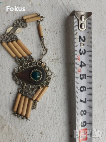 Интересна фолклорна гривна, снимка 2 - Антикварни и старинни предмети - 53490502