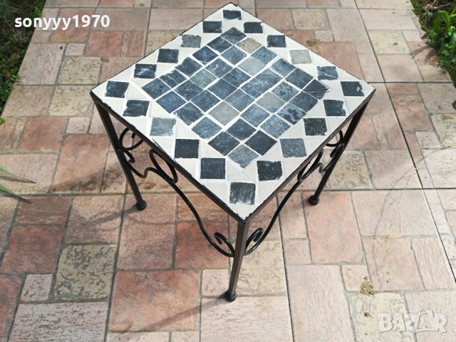 КРАСИВА МАСИЧКА ОТ ГЕРМАНИЯ 30Х30Х34СМ 1703240700, снимка 3 - Антикварни и старинни предмети - 44802339