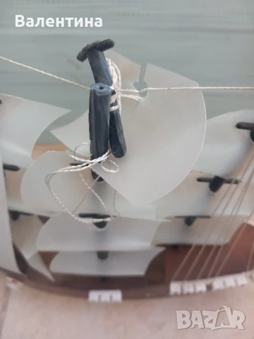 Сувенирен  ветроходен кораб, снимка 2 - Колекции - 50874966