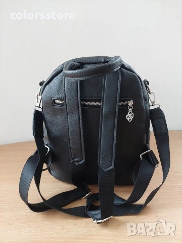 Черна раница Guess-SG35e, снимка 3 - Раници - 48962659