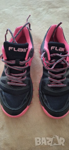 Дамски маратонки Армани и Flair,номер38 и 39, снимка 8 - Маратонки - 50755593
