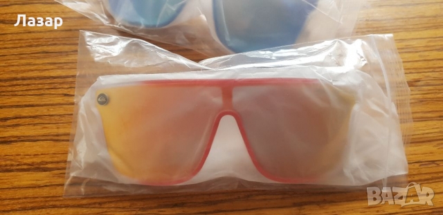 Очила QUIKSILVER, снимка 11 - Слънчеви и диоптрични очила - 36050523