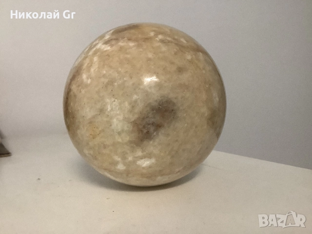 Топка камък нефрит диаметър 8.5 см, снимка 3 - Декорация за дома - 52571591