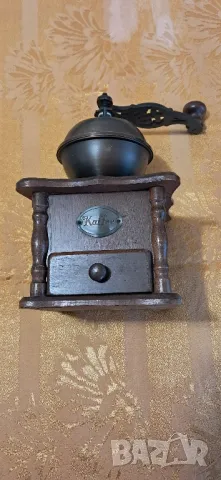 Ретро мелничка за кафе , снимка 3 - Антикварни и старинни предмети - 48331614