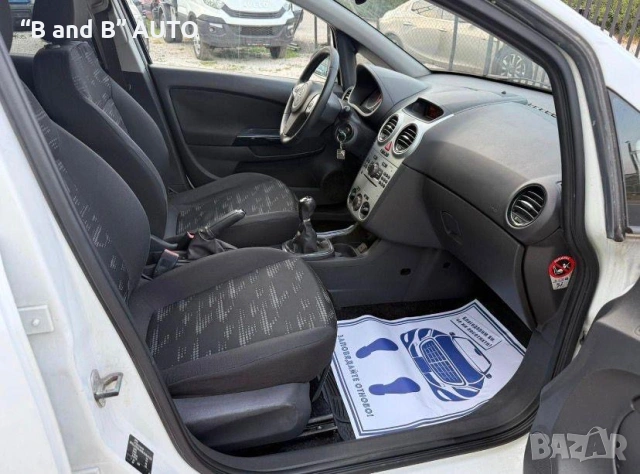 Opel Corsa 1.7 Дизел, 2012 г., Navi, Панорама, 131 к.с., снимка 11 - Автомобили и джипове - 53053342