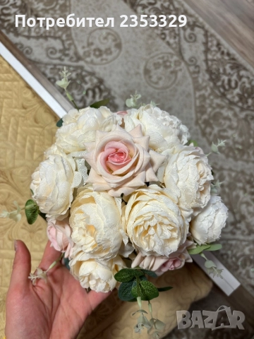 Букет от изкуствени цветя - подходяща за сватба, снимка 3 - Сватбени аксесоари - 51647059
