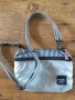 Pacsafe Anti-Theft Mini Cross-Body Bag - страхотна чанта 