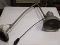 Стара работна лампа с чупещо рамо, снимка 1
