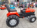 PILSAN Трактор с педали 07294 червен, снимка 1