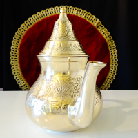 Антикварен бронзов чайник,релеф,орнаменти, снимка 3 - Антикварни и старинни предмети - 36251763