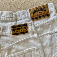 Бели дънки, оригинални Италия - ONLY; JACK&JONES, снимка 1 - Дънки - 41025297