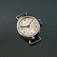 Колекционерски часовник Trumpf, работи отлично, снимка 1 - Антикварни и старинни предмети - 39543848