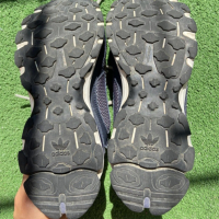 Маратонки adidas, снимка 2 - Детски маратонки - 44915162