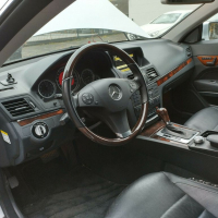 Mercedes-Benz E350 Coupe , снимка 5 - Автомобили и джипове - 36148779