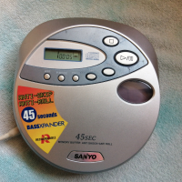Sanyo Portable CD Player, снимка 1 - Други - 44810480