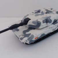 Maisto Tank Bravo, снимка 2 - Колекции - 41632397